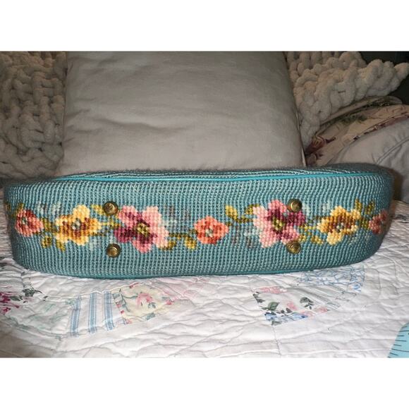 SHOWPIECE! NEVER USED VINTAGE 50's TEAL NEEDLEPOINT & PETITPOINT LEATHER BAG - Picture 3 of 11